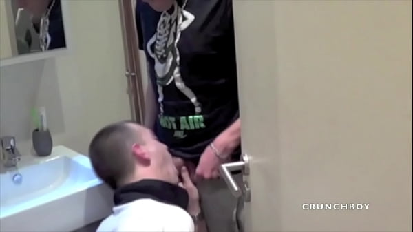 1237 Tim COSLA fucked by scallyboy