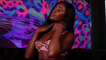 Model Reveal: Nicole Kitt Enters the Jungle | StripPOV