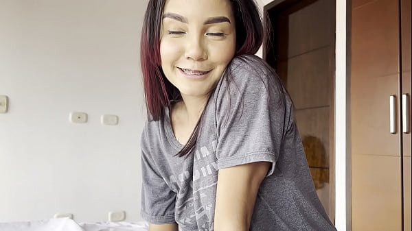 Download Video - Skinny girl is fucked by her boyfriend's friend while he is away