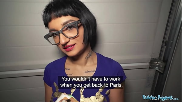 Download Video - Public Agent French babe Candy Scott has her wet pussy filled by a big dick