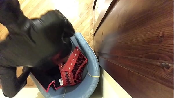 Download Video - Massive cumshot in total latex