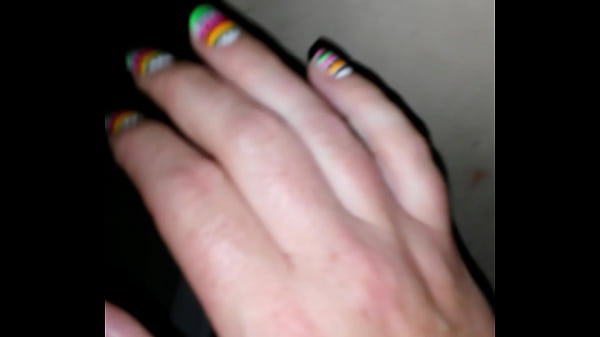 thumb pissy time