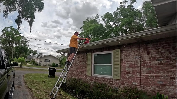 Ali Allure Gets Her Gutters Cleaned and Gets a Creampie