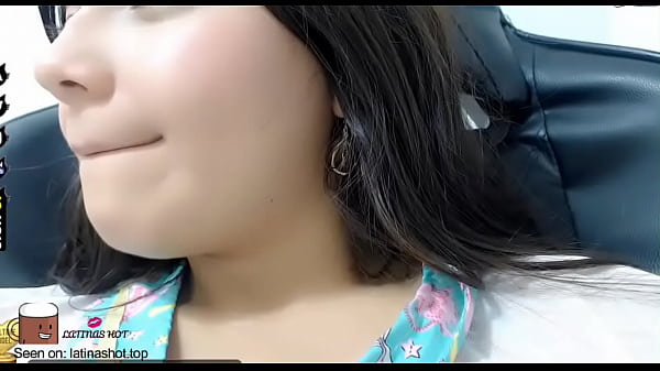 latina teen homemade bj