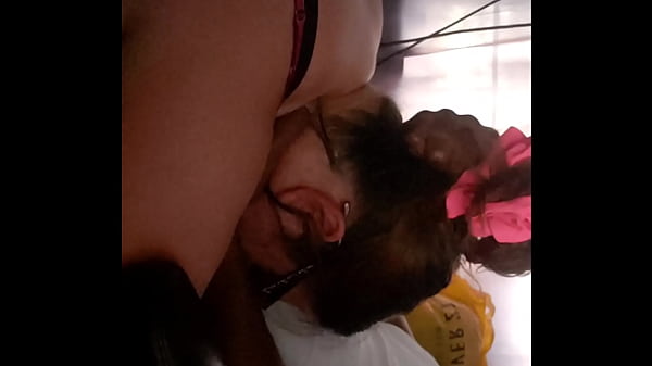 WHITE GIRLS ROCK THEIR ALL TEAM COCK SWALLOW COCK GAG HOOD FIST GAPE DOUBLE FIST .com