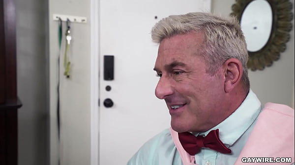 Download Video - GAYWIRE - Step Dad Matthew Figata Pounds His Step Son Ryland Kingsmen RAW & Hard