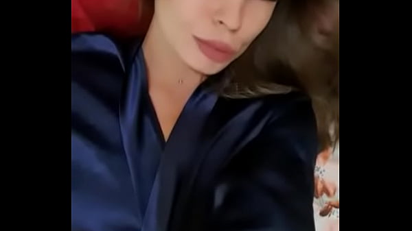 AvaDelight tease #1