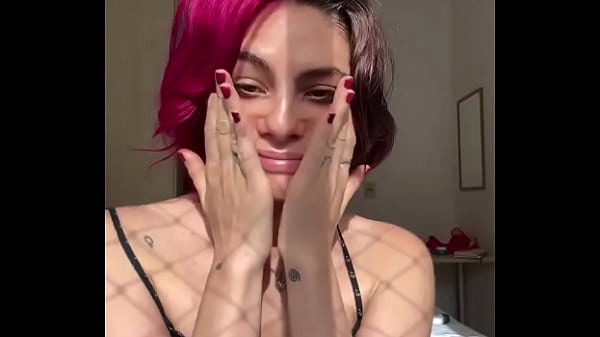 Would you love me even tho this is me in the mo...