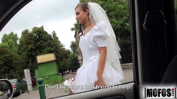 Download Video - Mofos&period;com - Amirah Adara - Stranded Teens