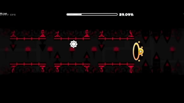 Novinho dotado vai a loucura ao pegar 80% em BloodBath