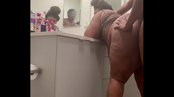 We love to watch each other in the mirror while we fuck
