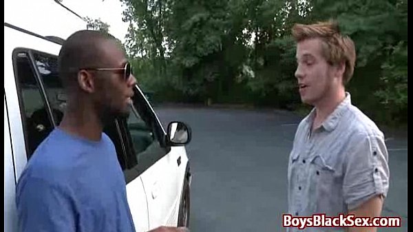 Interracial Hardcore Gay Bareback Fucking 21