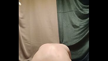 2026 01 19 Esclave F autoséance menottes ceinture uro et gode