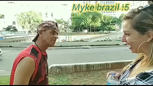 I met Júlia Fotanelli in a square in the center of SP, I asked her for cass and agent. She had a very nice full sex on Red
