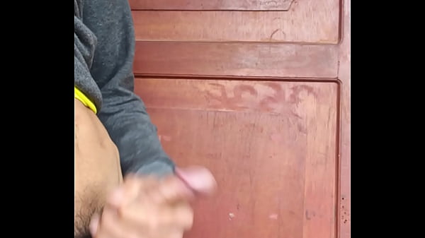 Download Video - man masturbating and giving himself a good cumshot