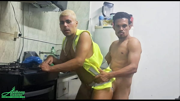 Dessa vez o encanador entrou pelo cano