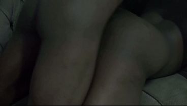 The physiotherapit masseur uses his soft hands and his big one to fuck his patient during the massage session. between pleasure and corruption. to live exclusively on XVIDEOS RED