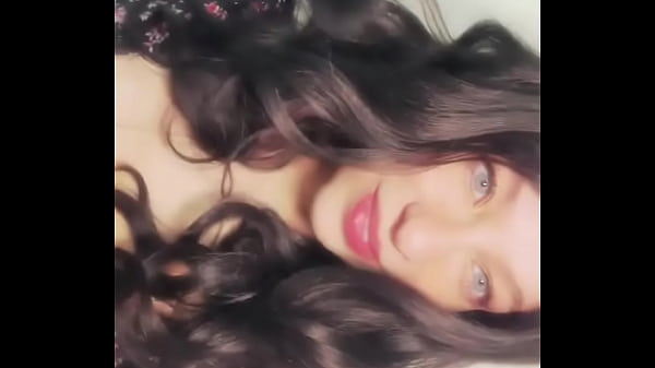 Kissing, I hope they caught us Whether they like or not