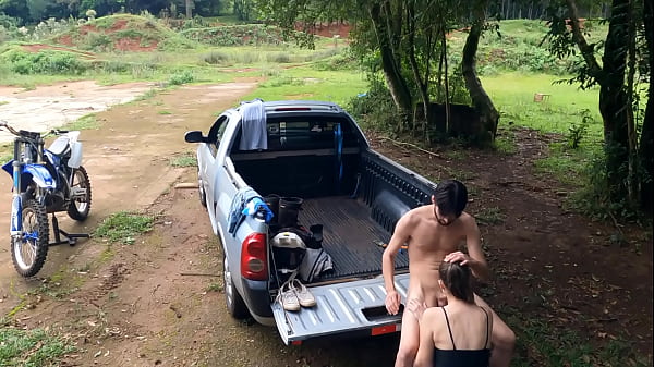 Camera Caught Young People Having Sex on the Alien Encounter Track.