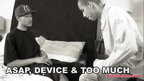 Download Video - Hot gay Latin threesome fucking