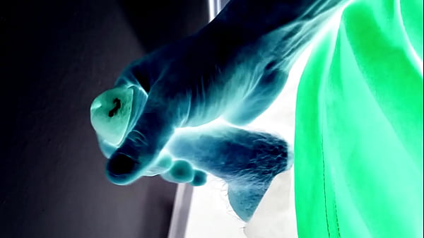 Awesome handjob in work, cumshot slowmotion neg...