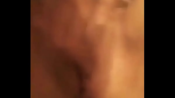 Mi prima esta caliente