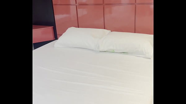 Naughty Housewife Sucks Cock