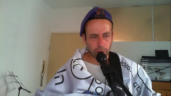 thumb song