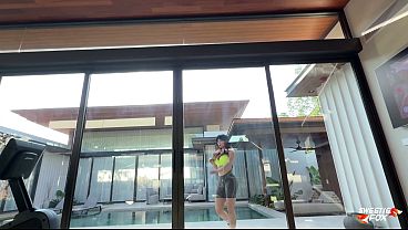 Fitness Brunette Facesittings, Deepthroats and Passionate Fucks till Cum in Mouth in Gym