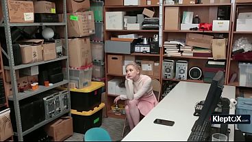 Shoplifter Makes A Deal To Skip Cuffs With Her Mouth