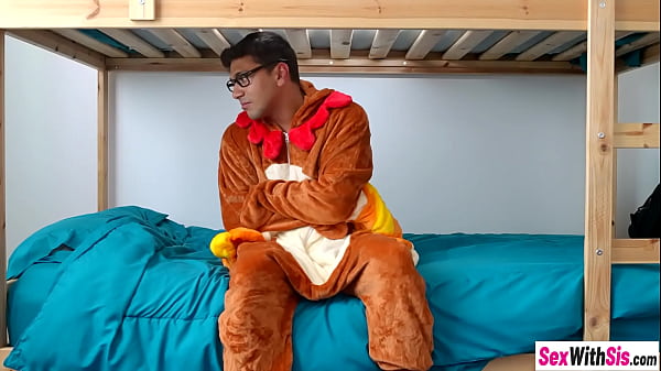 Stepbrother fucked stepsisters turkey and babe enjoyed passion muffdiving