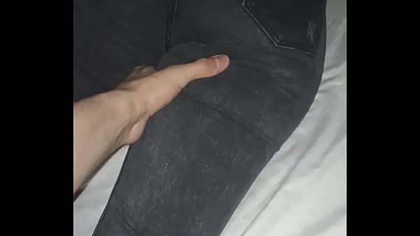 My girlfriend asks a lot of men for cock, I let her because that excites me, we are looking for people to have orgy