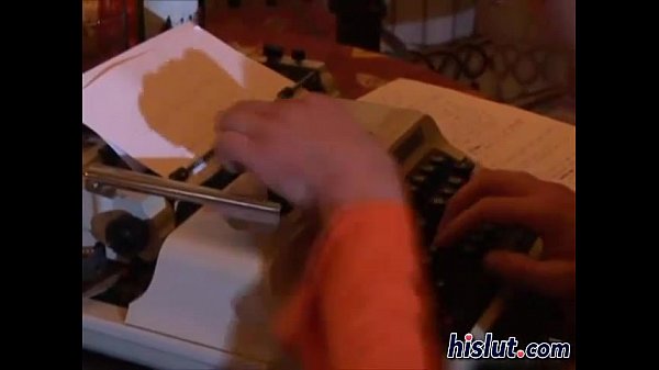 thumb this slut gets to work