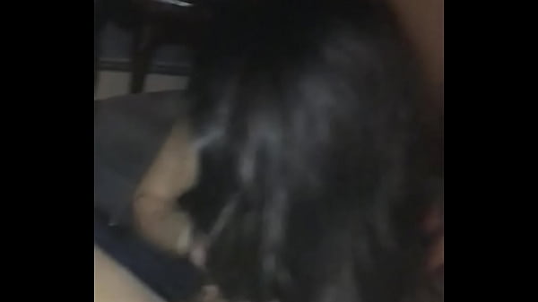 thumb dumb whore