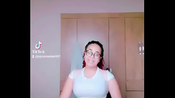 Eu gordinha dançando