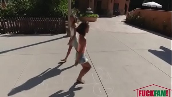 Aria Skye and Raquel Diamond in Hopskeet With Some Petites