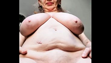 hot mature curvy blonde in bed horny wet clitoris natural tits delicious big ass tasty hairy pussy