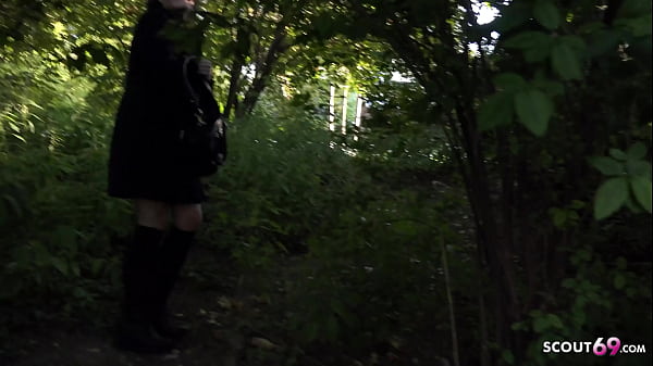 GERMAN SCOUT - Natural Girl Dolly Diore (28) at First Kinky Casting Sex