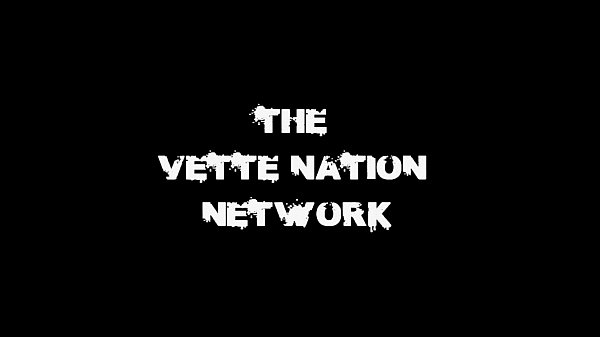 Download Video - Busty Blonde Milf Julia Ann Gives BJ&excl;