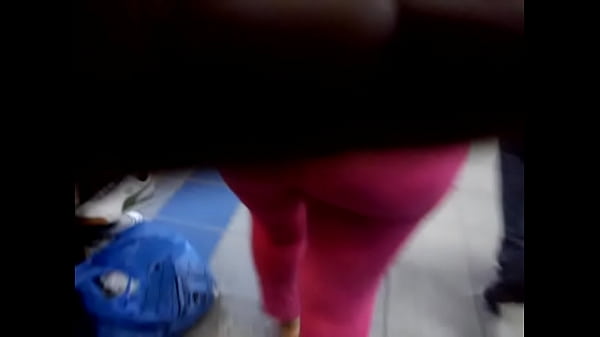 Tremendous ass in blue powder