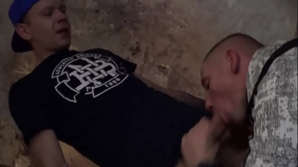 OSCAR WOOD fucked barebakc JORDAN DAWSON