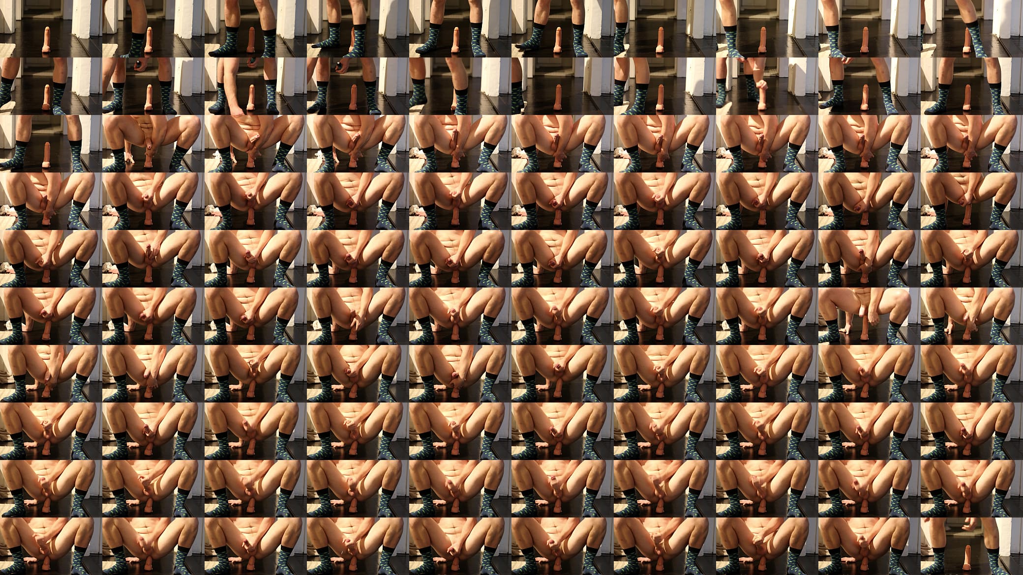Huge Dildo Massive Cumshot 预览图