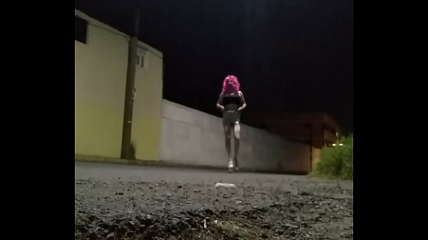 Download Video - En tacones de nuevo
