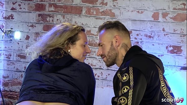 Download Video - German Curvy BBW Mature Wife with big natural Tits seduce to Cheating Fuck by Boy at making Pictures for husband