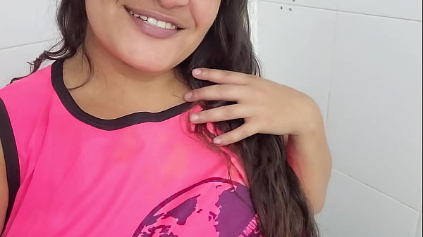 Brasileira da buceta peluda grande e gorda