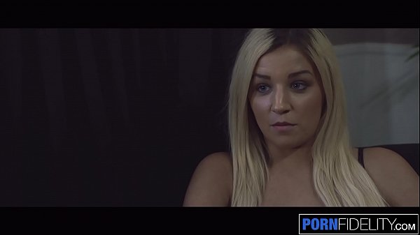PORNFIDELITY Sophia Lux in Dream Whorriors