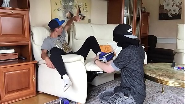 Unwiderstehlich - Sniffing Masters Air Max, Soc...