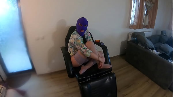 Adventures of MilfyCalla ep 37 Smoking and comands for my slaves