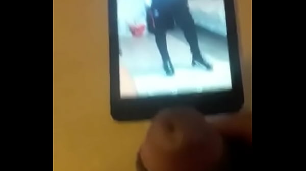 Spelen met me 22 cm grote pik en spuit me zaad ...