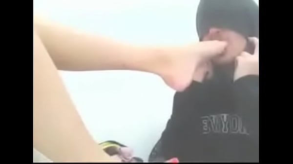SUCKING FOOT